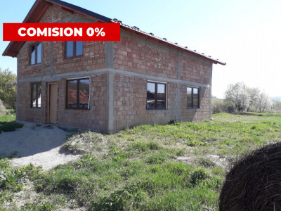 Comision 0! Casa individuala de vanzare 4 camere 825 mp teren in Daia