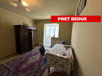 Apartament de vanzare 3 camere 75 mp utili  zona Negoiu Fagaras