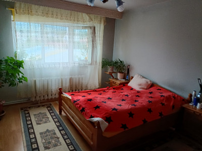 Apartament decomandat 3 camere 62 mp utili balcon Cetate Alba Iulia