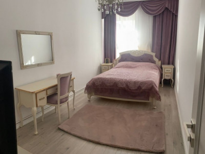 Apartament de inchiriat cu 4 camere in Centrul Istoric al Sibiului
