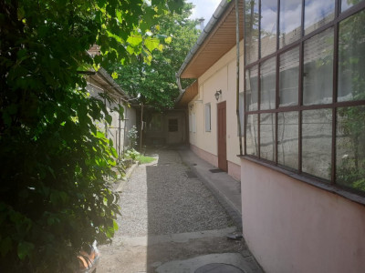 Casa cu potential de investitie in Fagaras judetul Brasov