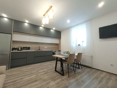 Apartament mobilat si utilat modern 2 camere - zona Piata Cluj