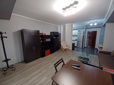 Apartament decomandat 2 camere 54 mpu - etaj 3 - bloc cu lift in Sibiu