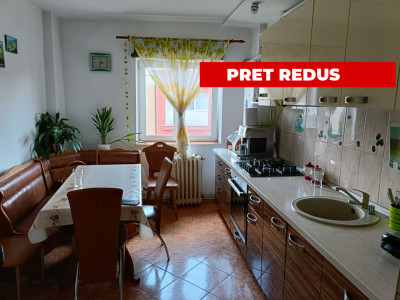 Apartament decomandat 4 camere 78 mpu mobilat utiliat pivnita Sebes