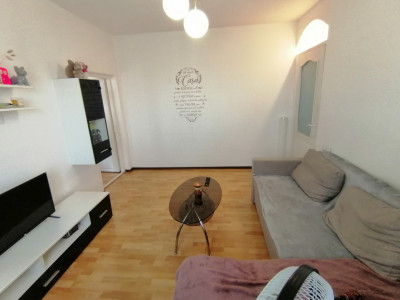 Apartament 2 camere cu bucatarie spatioasa in zona Vasile Aaron Sibiu