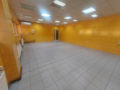 Spatiu comercial de inchiriat 100 mp Sibiu zona centrala