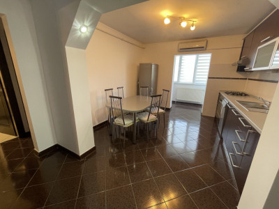 Apartament decomandat la etajul 1 cu 2 camere 2 balcoane Strand Sibiu