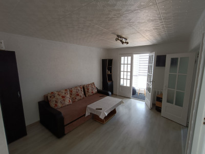 Apartament 2 camere 45 mpu mobilat utilat si balcon Cetate Alba Iulia