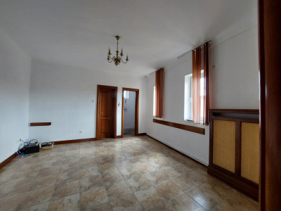 Apartament vila zona centrala 68 mpu 2 camere spatioase etaj 2 Sibiu