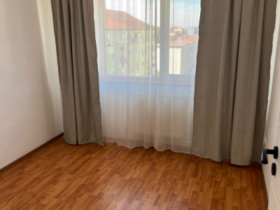 Apartament decomandat de vanzare 3 camere 64 utili zona Lazaret Sibiu