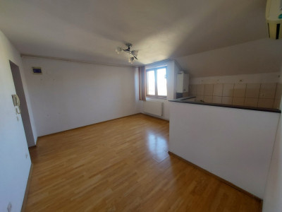 Pune-ti amprenta pe fiecare colt: apartament 60 mpu zona Piata Cluj