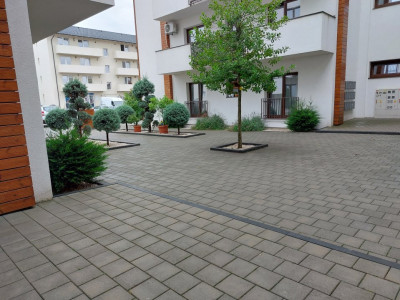 Apartament 3 camere etaj 1 balcon loc de parcare Arhitectilor Sibiu