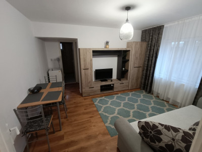 Apartament renovat 2 camere 37 mpu mobilat utilat Cetate Alba Iulia