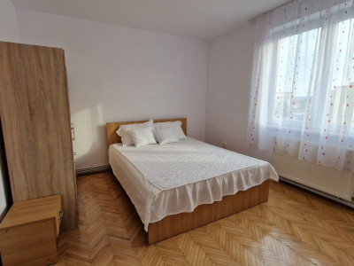 Apartament de vanzare cu 2 camere in centrul Sibiului mobilat modern