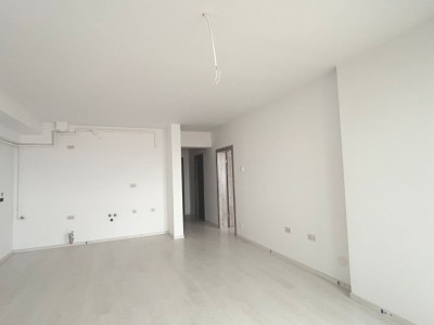 Apartament de vanzare 3 camere 2 bai 2 balcoane loc de parcare Sibiu