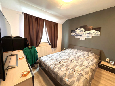 Apartament de vanzare 2 camere decomandate in zona Dracula Selimbar