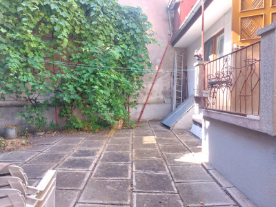 Casa individuala 78 mp zona centrala pretabila regim hotelier Sibiu