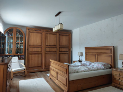 Casa 109 mp 4 camere pivnita terasa loc parcare curte comuna Cisnadie