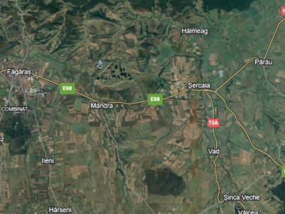 Teren intravilan 4332 mp cu utilitati front stradal 143m Satul Sercaia