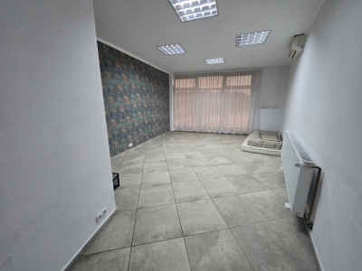 Apartamente de inchiriat Slimnic imagine mica 5