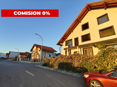 Casa intabulata 5 camere 3 bai - pivnita - terasa - COMISION 0