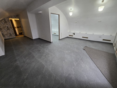 Spatii comerciale de vanzare Sibiu Central imagine mica 3