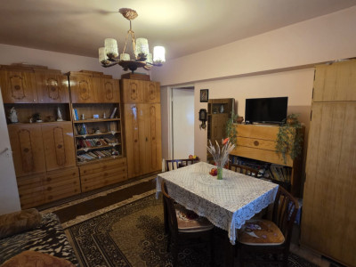 Apartament cu 2 camere de vanzare zona Ciserom