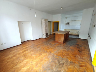Spatii comerciale de inchiriat Sibiu Lupeni imagine mica 4