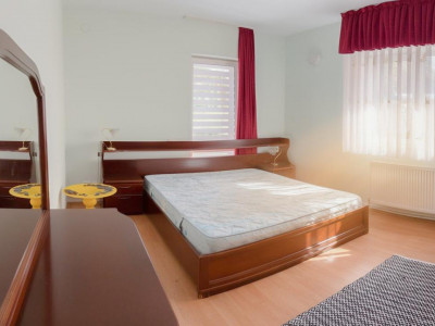 Apartament 3 camere in Manastur strada Campului boxa si garaj incluse
