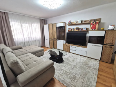 Apartament cu 3 camere decomandate in zona Turnisor din Sibiu