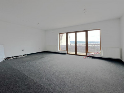 Apartament 4 camere de vanzare panorama in  Andrei Muresan 