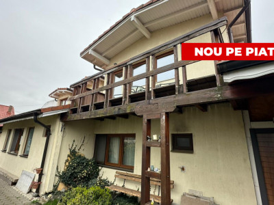 Casa cu acces auto cu 2 apartamente separate garaj  Piata Cluj Sibiu
