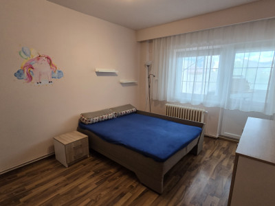 Apartament de vanzare 2 camere la etaj intermediar zona Centrala Sibiu