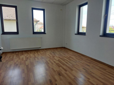 Spatii birouri de inchiriat Sibiu Sub Arini imagine mica 3