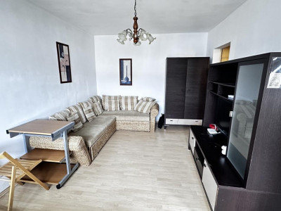 Garsoniera de inchiriat  mobilata utilata 30 mpu zona Valea Aurie