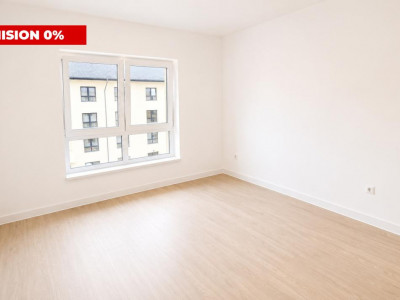 Apartament 3 camere 61 mpu decomandat si parcare inclusa Doamna Stanca