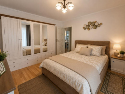 Apartament de vanzare 4 camere balcon boxa lift bloc nou zona Centrala