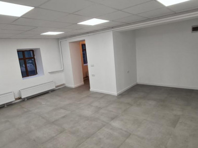 Spatii comerciale de vanzare Sibiu Centrul Istoric imagine mica 5