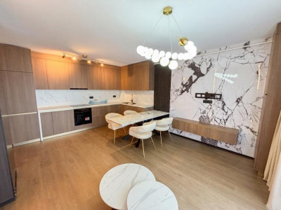 Apartament cu 2 camere in Floresti zona Centrala Eroilor la cheie