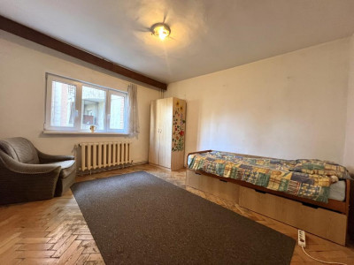 Apartament cu 3 camere de vanzare decomandat in Manastur Platinia