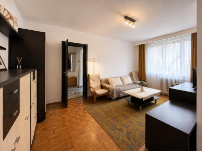 Apartament cu 2 camere de vanzare in zona Semicentrala Piata Abator  