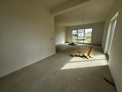 Casa individuala 5 camere 119 mpu carport teren 478 mp Sura Mica Sibiu