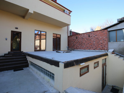 Spatiu comercial 180mp de inchiriat zona centrala Sibiu