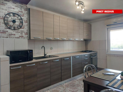 Apartament spatios 49 mp 2 camere decomandate 2 balcone Cisnadie