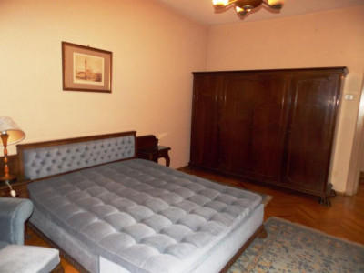 Apartament cu 3 camere 150 mp utili terasa 30 mp Parcul Sub Arini