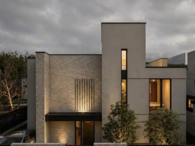 Casa individuala de vanzare la stadiul semifinisat in cartier Europa