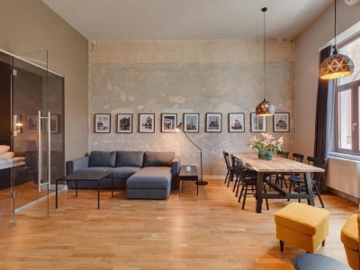 Apartament cu 3 camere de vanzare la cheie in Centru Cluj-Napoca