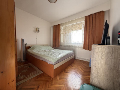 Apartament decomandat de inchiriat intr-o zona linistita din Manastur