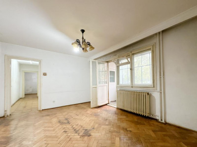 Apartament cu 3 camere de vanzare in cartier Gheorgheni Piata Hermes