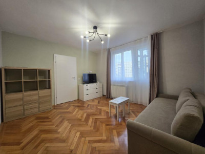 Apartament 3 camere la prima inchiriere balcon Mihai Viteazul Sibiu